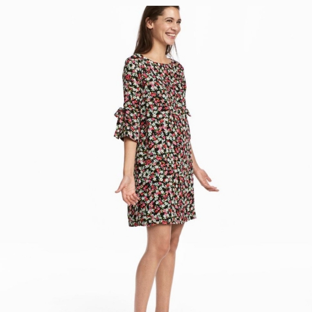 NWOT H&M Black Floral Satin Dress